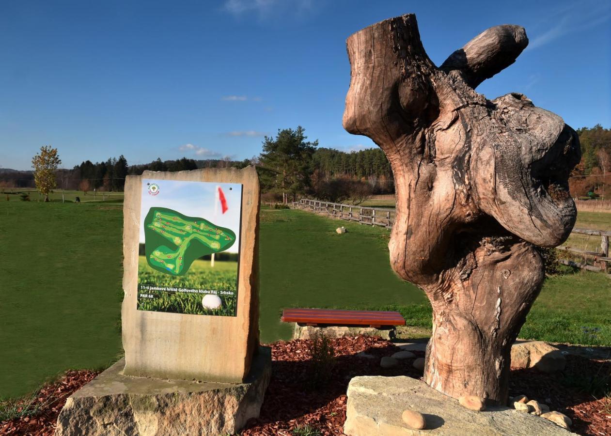 Raj Sportovni A Rekreacni Resort Branzez Kněžmost Dış mekan fotoğraf