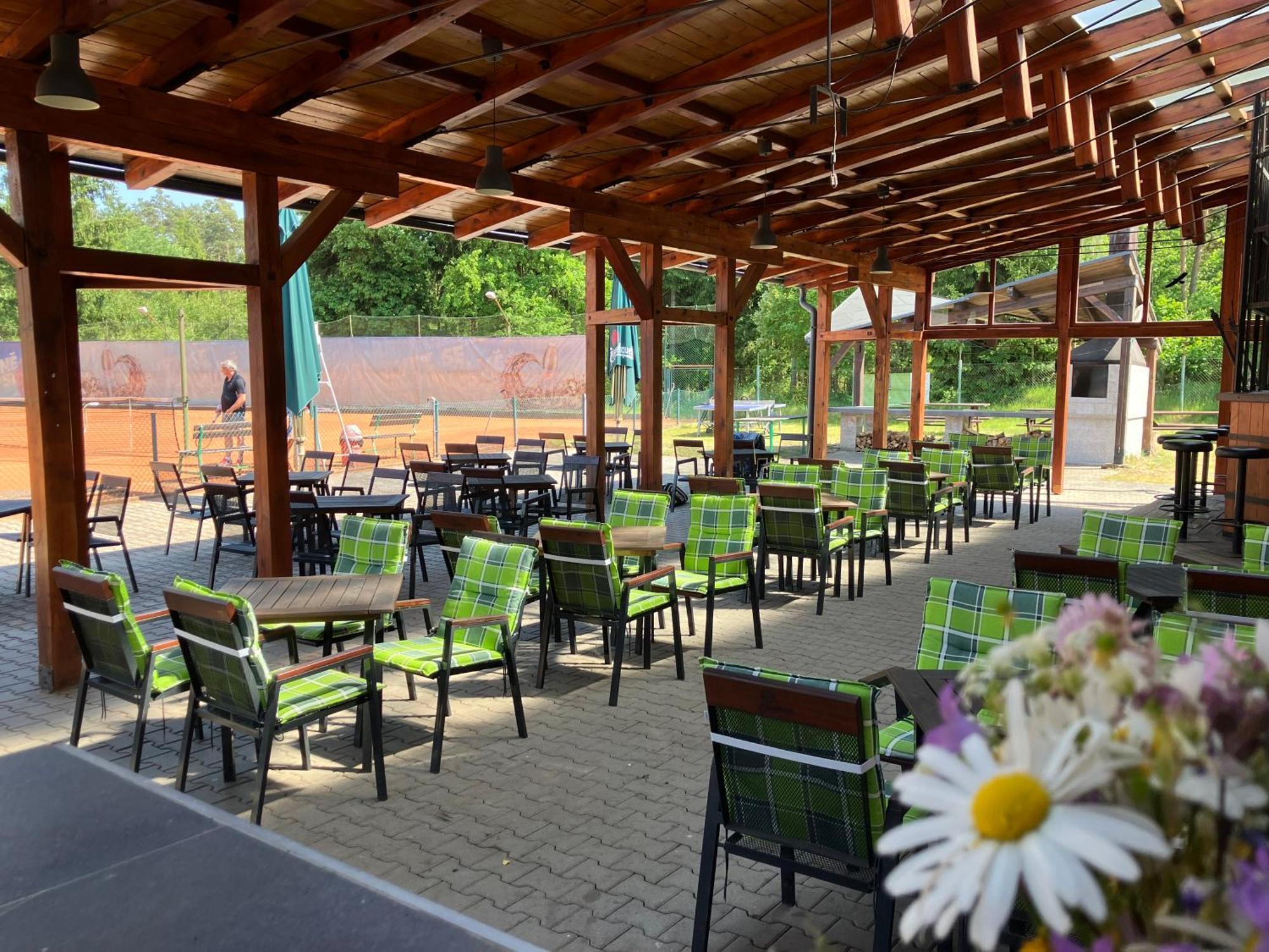 Raj Sportovni A Rekreacni Resort Branzez Kněžmost Dış mekan fotoğraf