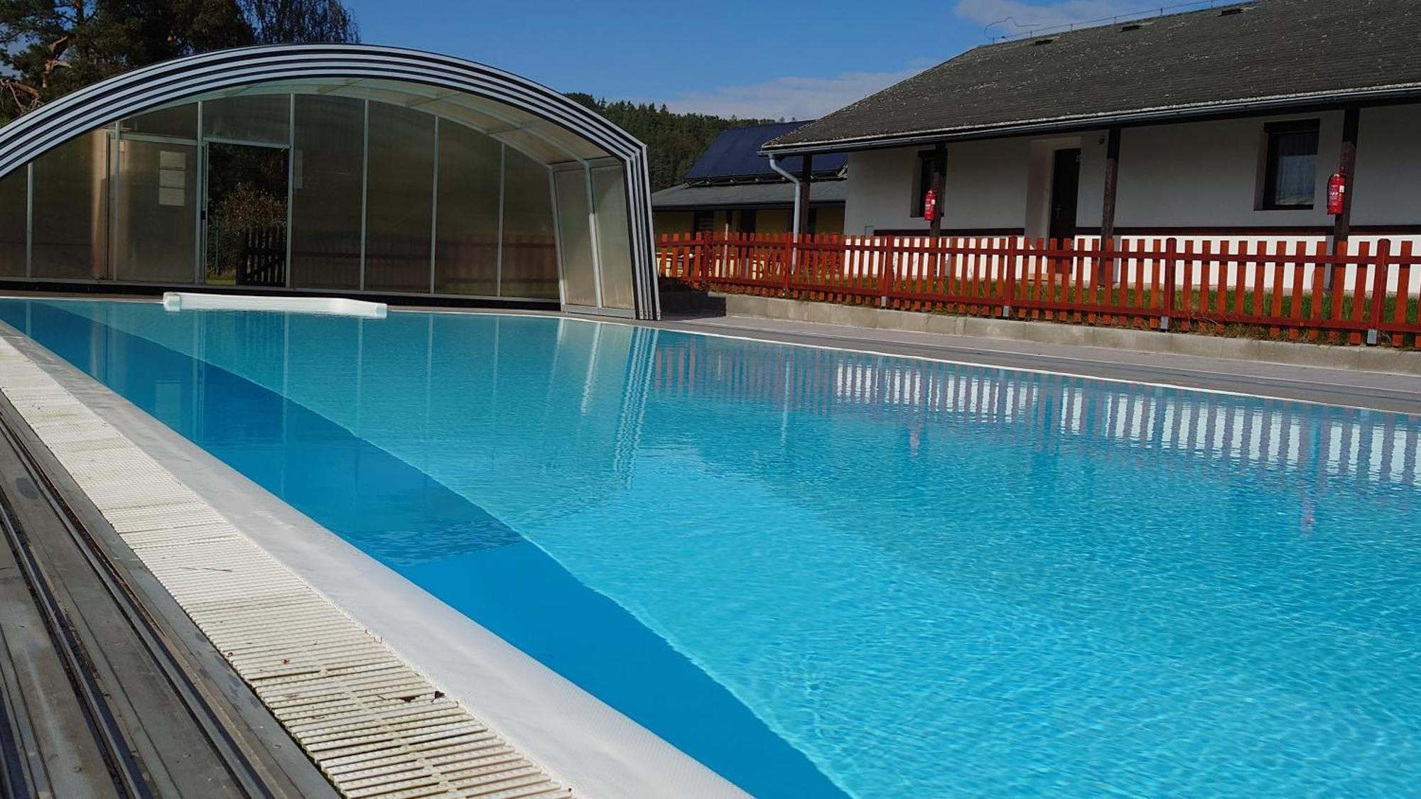 Raj Sportovni A Rekreacni Resort Branzez Kněžmost Dış mekan fotoğraf