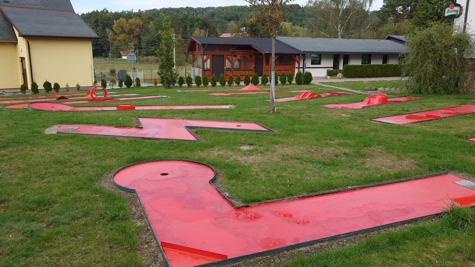 Raj Sportovni A Rekreacni Resort Branzez Kněžmost Dış mekan fotoğraf